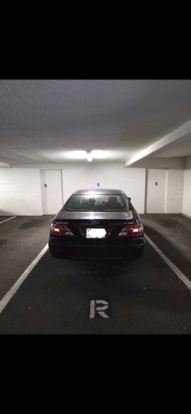 Parking Space - 3115 Patrick Henry Dr