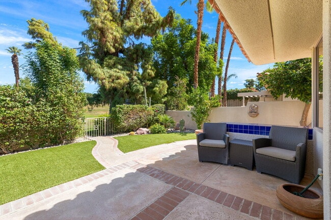 Building Photo - 47 N Kavenish Dr