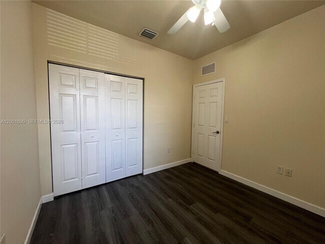 Building Photo - 8913 W 35th Way