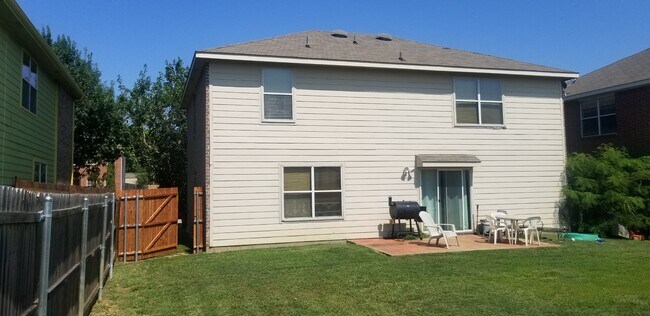 Building Photo - 1059 Condor Dr