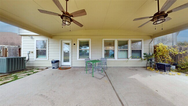 Building Photo - 7918 Tupper Bend Ct