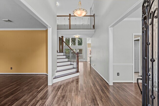 Building Photo - 2210 Bay Haven Way