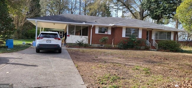 Building Photo - 2835 Lake Harbin Rd