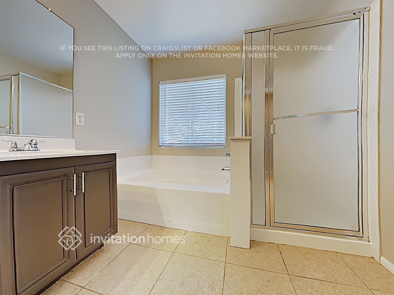 Building Photo - 10417 Britton Hill Ave