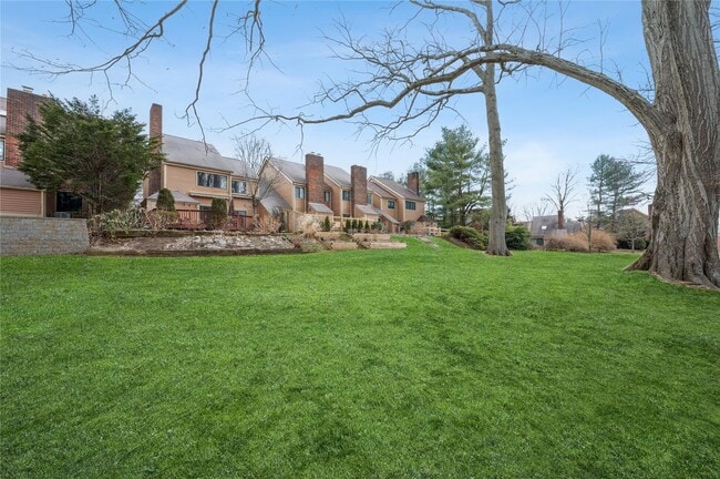 Building Photo - 99 Brush Hollow Close