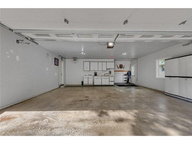 Building Photo - 11610 44th St NE