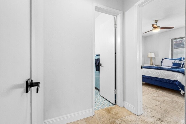 Building Photo - 1430 NE 16th Ave