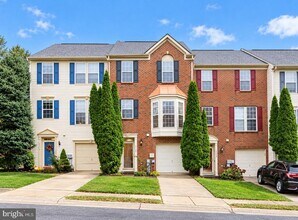 Building Photo - 10708 Croydon Ct