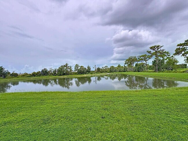Building Photo - 32988 Major Oak Dr