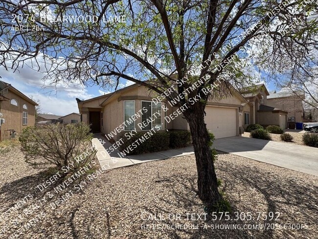 Building Photo - 2074 N Briarwood Ln