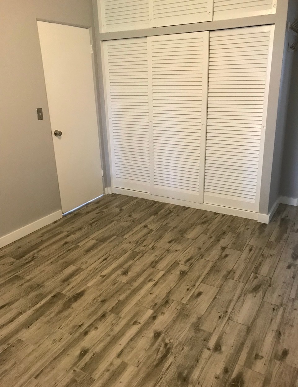 Building Photo - 125 NE 30th Ct