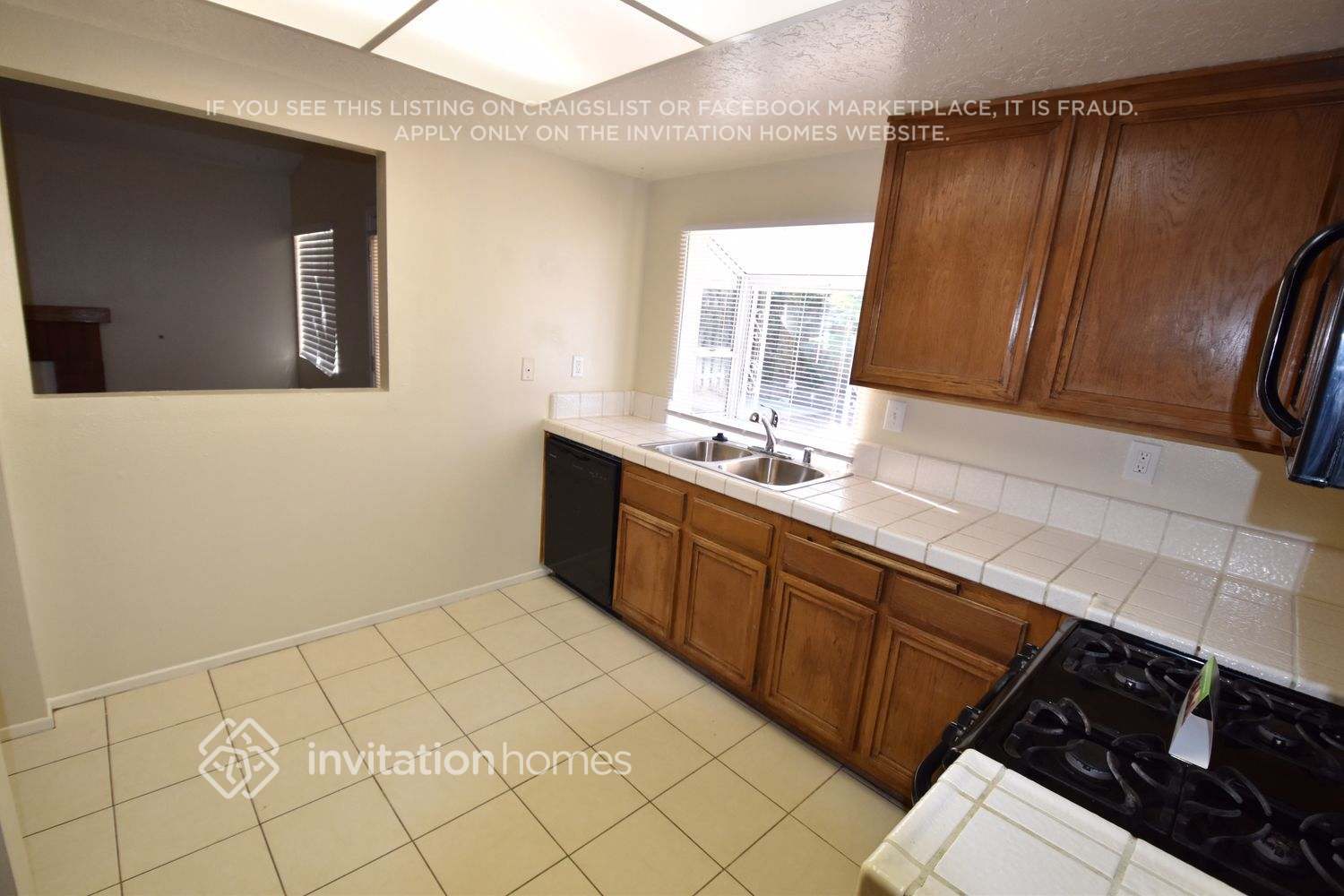 Building Photo - 2643 Tumbleweed Cir