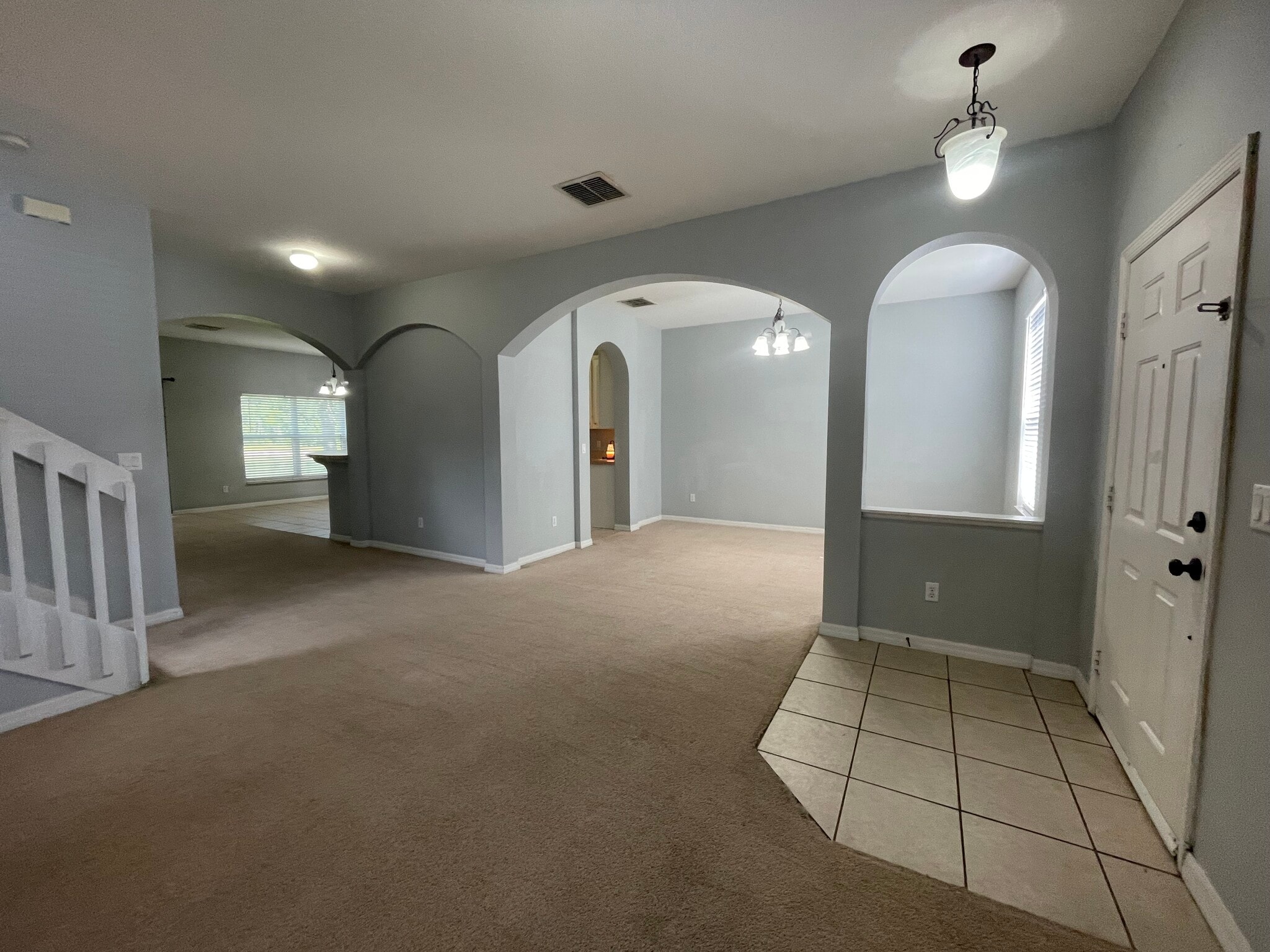 Building Photo - 9805 Portofino Dr
