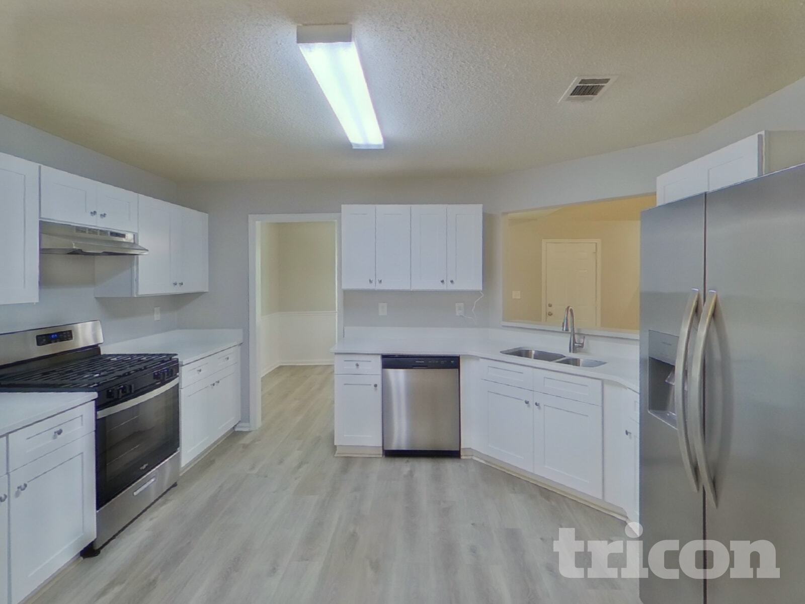 Building Photo - 421 Washington Dr