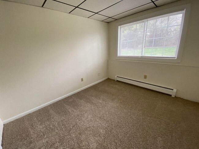 Building Photo - 3931 Brown Ave