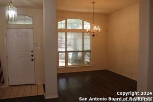 Building Photo - 210 Tapwood Ln