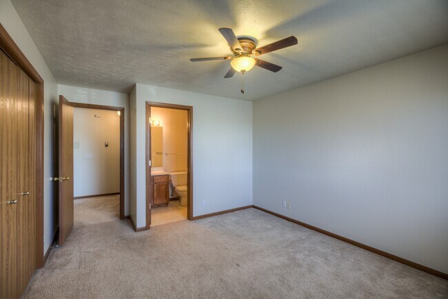 Floorplan - Huntington Apartments