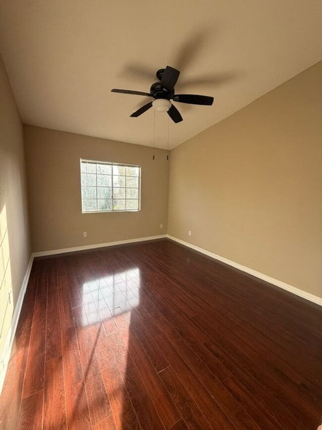 Building Photo - Very nice updated condo in beautiful Granite hills Neighborhood