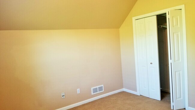 Building Photo - YOU CAN STOP YOUR SEARCH! Lyndon Rental with 3 Bedrooms, 2 Full Baths, Cape Cod Dollhouse, FOR RENT!