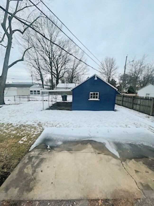 Building Photo - Charming 3-Bedroom Home with Large Yard – $1,540/month!