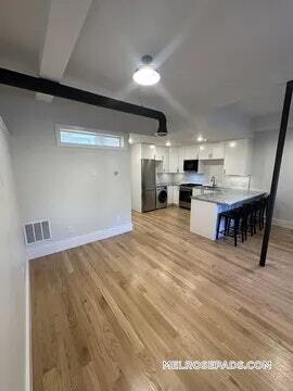 Building Photo - 45 Upham St