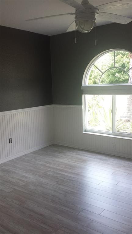 Building Photo - 404 Hazel Cir