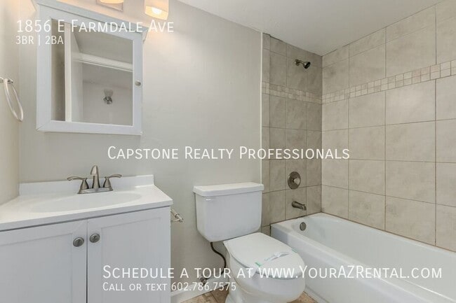 Building Photo - 1856 E Farmdale Ave