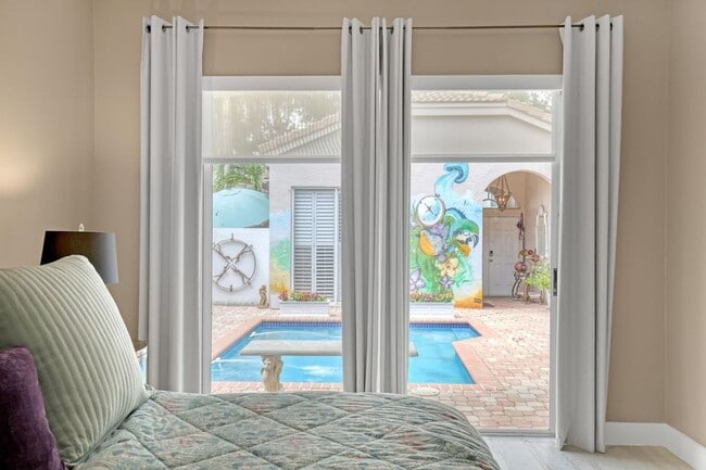 Building Photo - 2076 Cezanne Rd