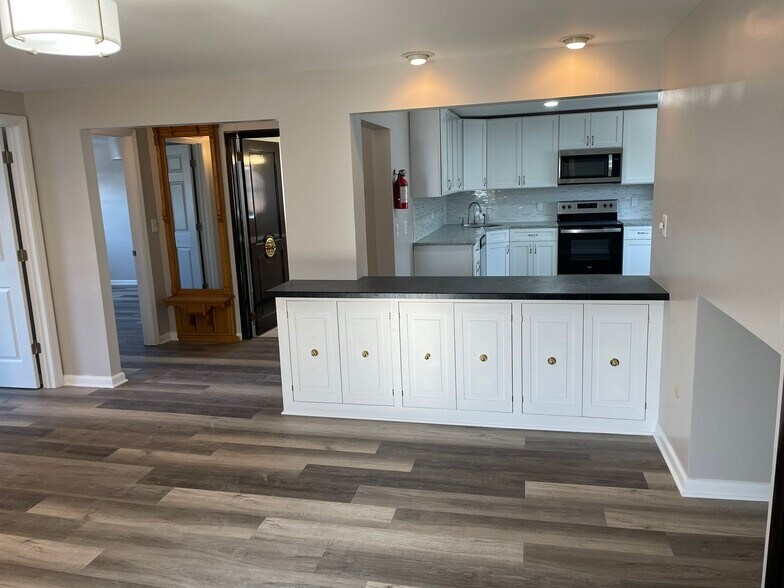 Building Photo - 24 Don Bosco Ave