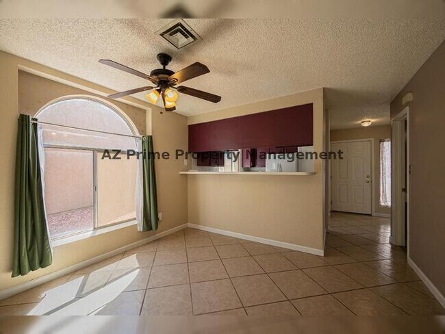 Building Photo - 7040 W Olive Ave