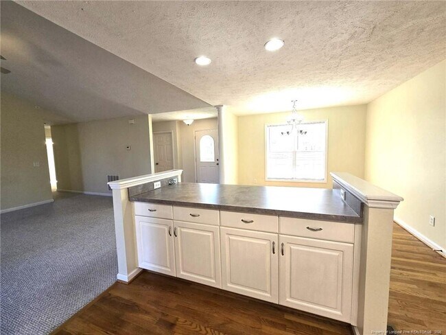 Building Photo - 359 Arlington Dr