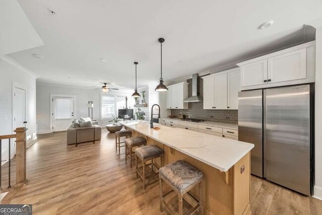 Building Photo - 320 Oak Arms Wy