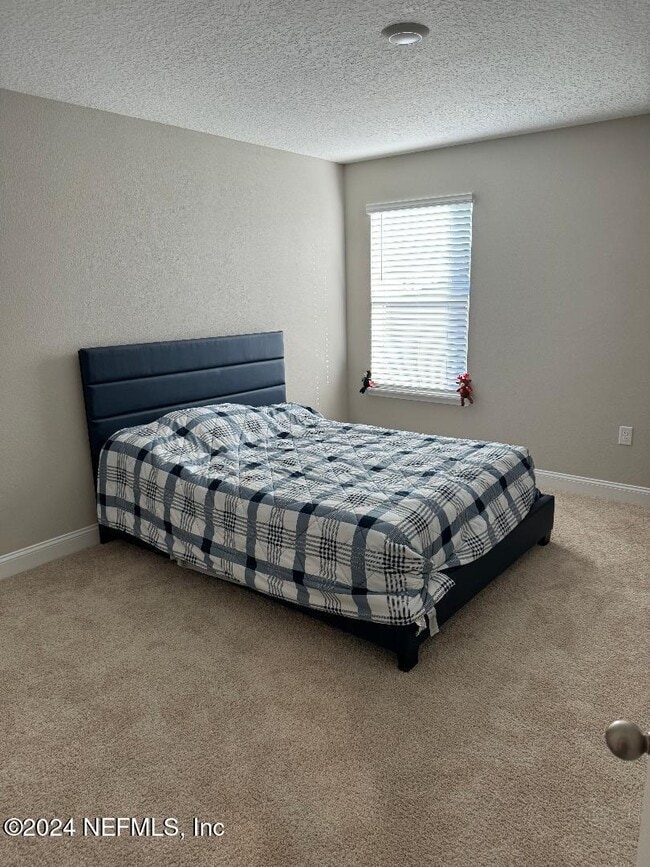 Building Photo - 172 Greenway Ln