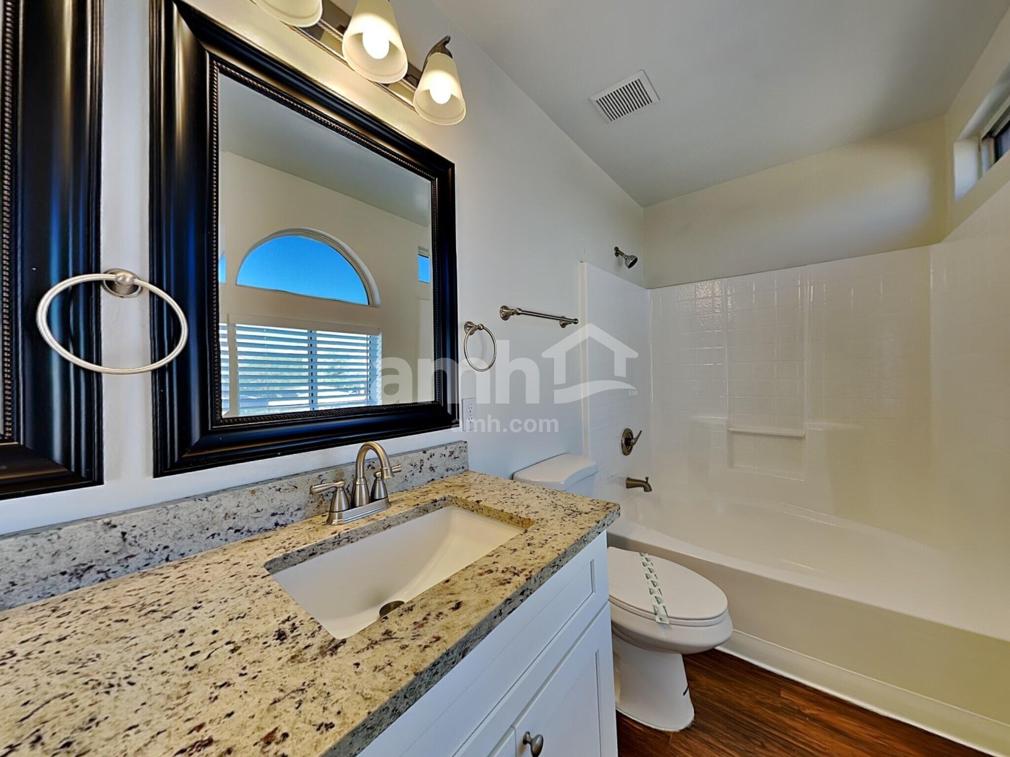 Building Photo - 22028 W Morning Glory St