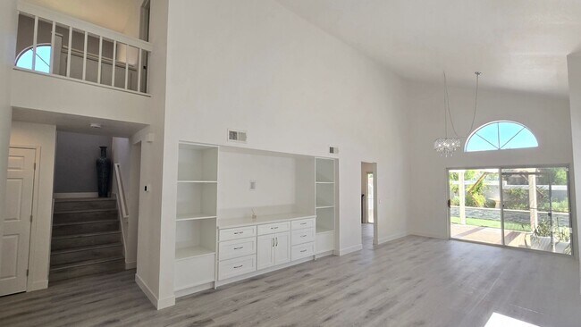 Building Photo - 2145 Cedar Glen Dr