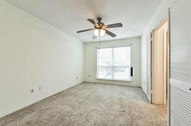 Building Photo - 5005 Georgi Ln