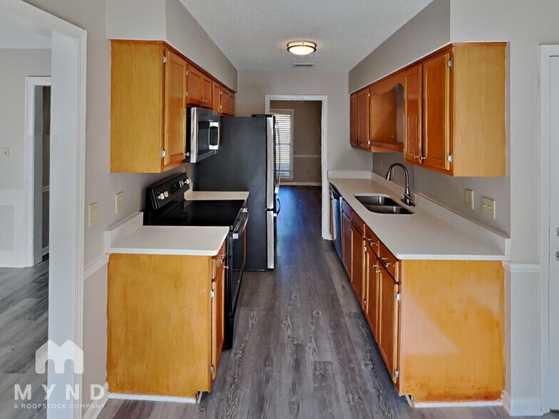 Building Photo - 7755 Antler Cove W