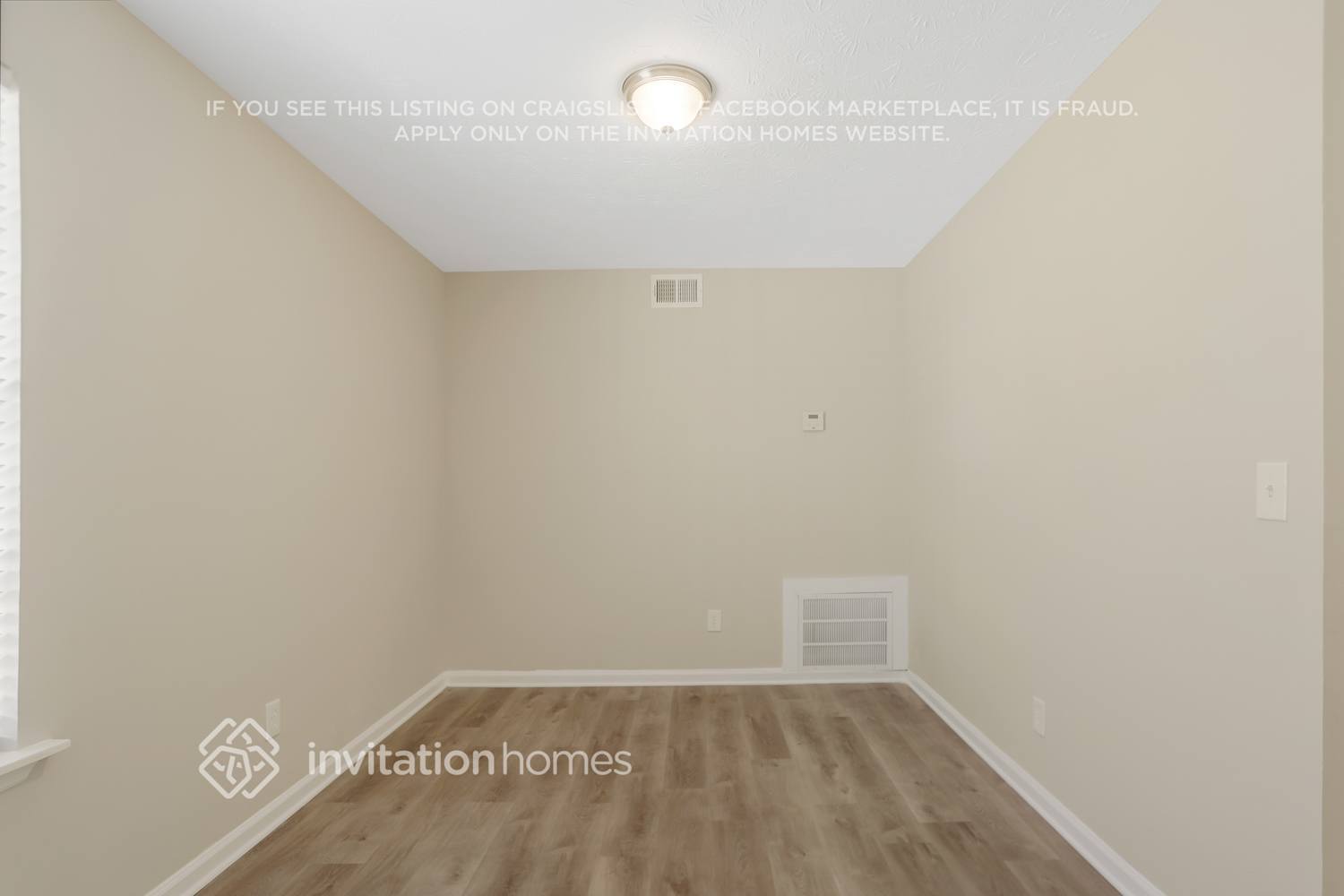 Building Photo - 2041 Wendover Dr