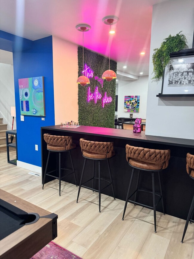 Building Photo - 25 N Rose Blvd