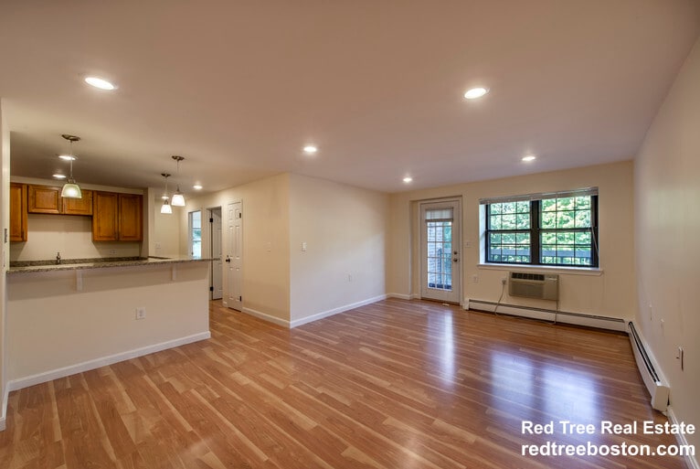 Building Photo - 757 Highland Ave