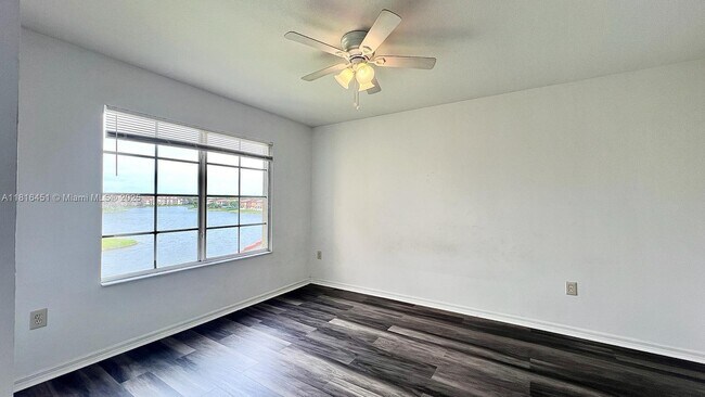 Building Photo - 4190 San Marino Blvd