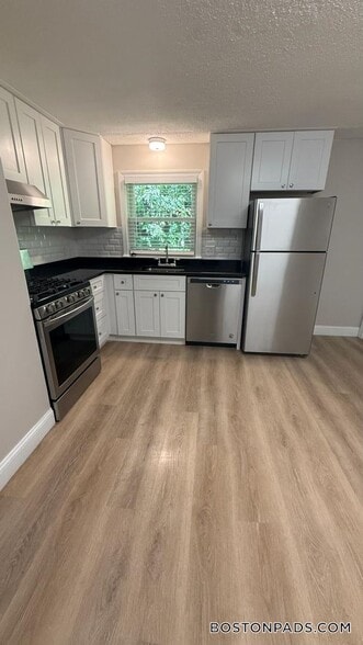 Building Photo - 95-101 Upton St.