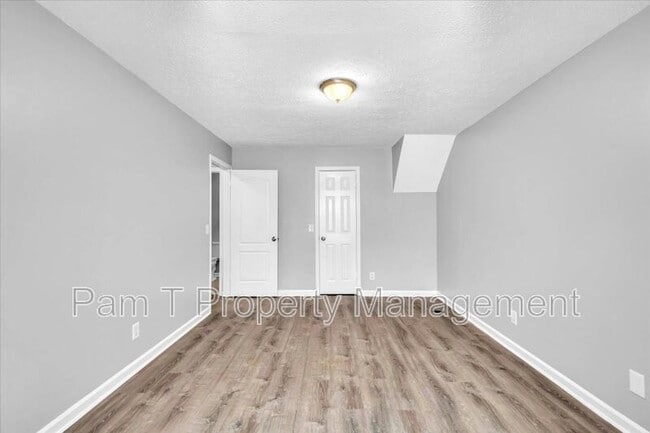Building Photo - 234 Forest Ridge Dr