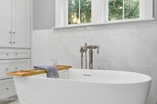 Building Photo - 29 Sea Glass Wy