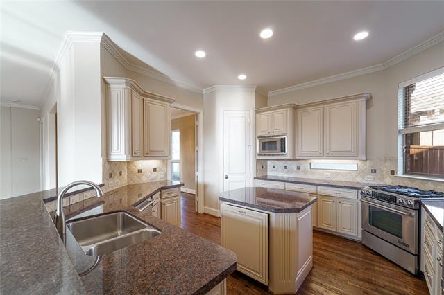 Building Photo - 5124 Miller Ave