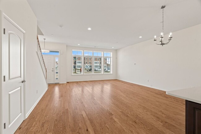 Building Photo - 2306 Palermo Dr