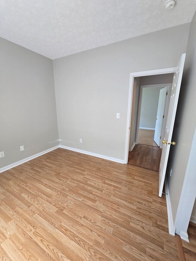 Building Photo - Nice Three Bedroom Home in Franklin, IN
