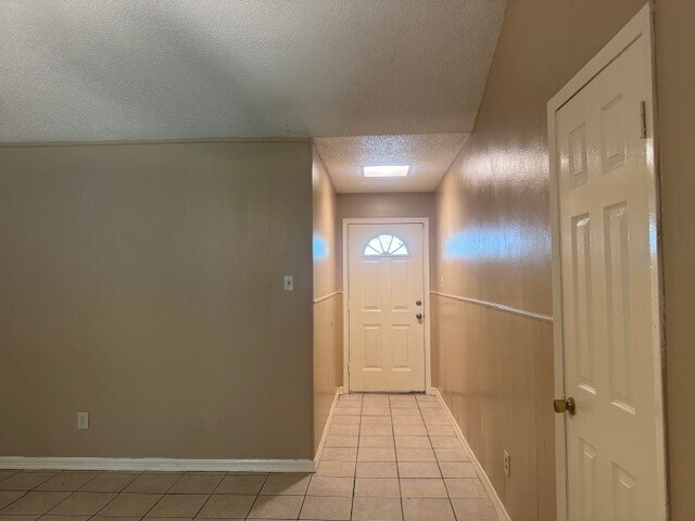 Building Photo - 4602 Dalmatian Dr