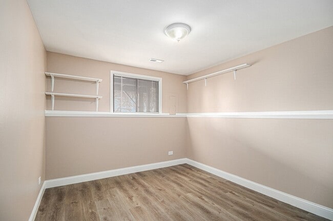 Building Photo - 1995 Monday Dr