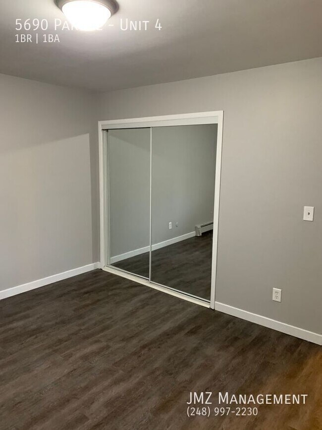 Building Photo - 5690 Pardee-Unit 4